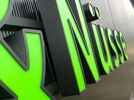 frontlit metal channel letters